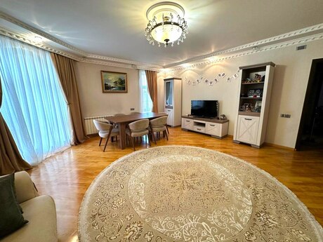 4 otaqlı mənzil, 155 m², Nəriman Nərimanov: 365 000 ₼ 2