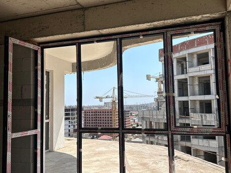 4 otaqlı mənzil, 164 m², Bakıxanov: 327 400 ₼ 4