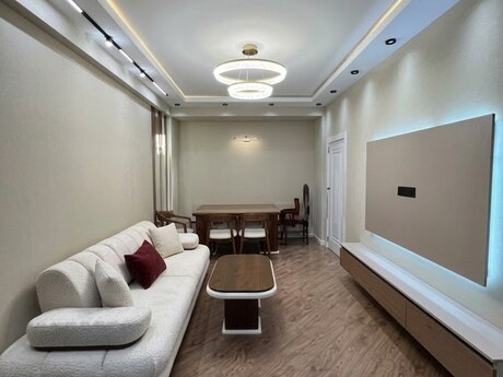 Объявление №6479192 - Баку, м. Ази Асланов, 3-комн., 85 м², 7/16 этаж