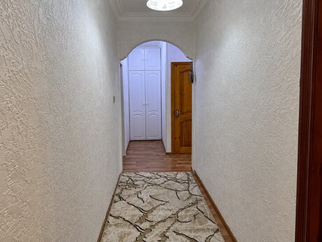 2-комнатная квартира, 66 м², Həzi Aslanov: 147 000 ₼ 2