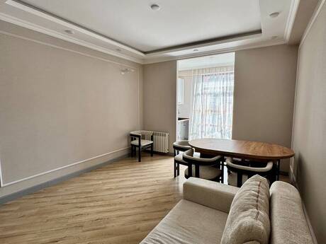Kirayə 2 otaqlı mənzil, 70 m², West Town: 850 ₼/ay 2
