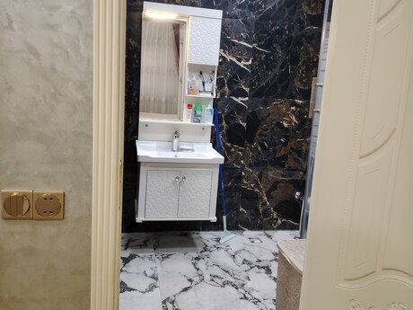 4-комнатная квартира, 156 м², Bakıxanov: 450 000 ₼ 5