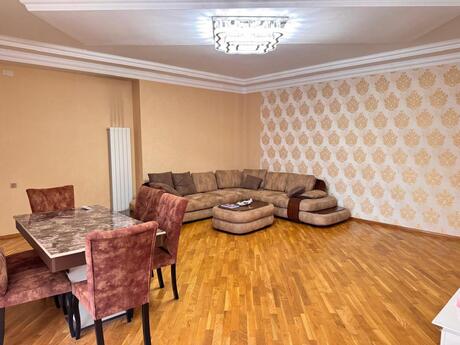 Объявление №6479300 - Баку, м. 8 ноября, 3-комн., 130 м², 9/16 этаж