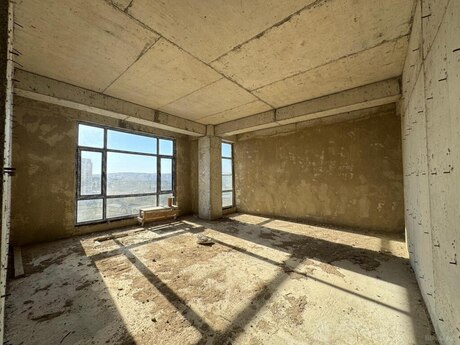 3-комнатная квартира, 127 м², Qara Qarayev: 300 000 ₼ 2