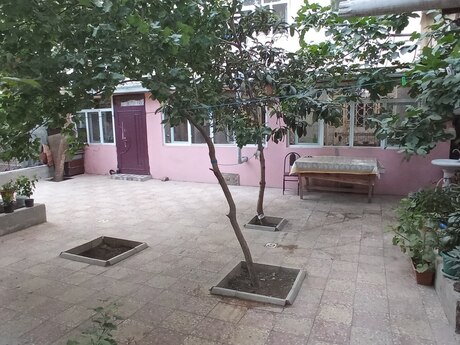 4 rooms · 82 m² · floor 1/9, Həzi Aslanov