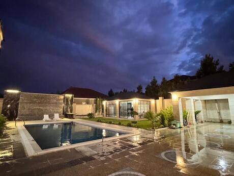 6 otaqlı həyət evi, 300 m², Şüvəlan: 930 000 ₼ 3