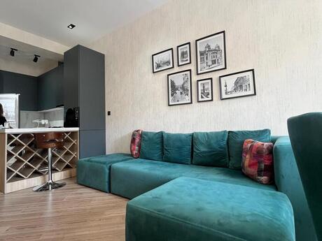 2-room apartment for rent, 75 m², İçəri Şəhər: 1 400 ₼/mo 3
