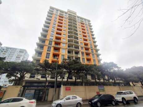 Объявление №6479012 - Баку, м. Кара Караев, 3-комн., 80 м², 3/15 этаж