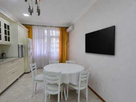 3-комнатная квартира, 125 м², Şah İsmayıl Xətai: 400 000 ₼ 5