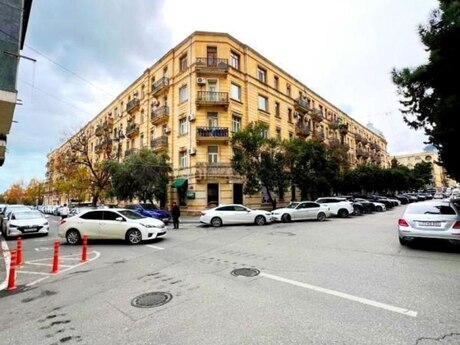 Elan №6479491 - Bakı, Nizami m., 105 m²