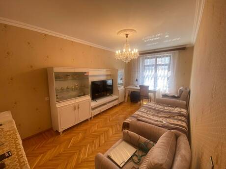 Объявление №6479512 - Баку, м. Ази Асланов, 4-комн., 110 м², 8/9 этаж