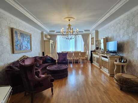3 otaqlı mənzil, 145 m², Nərimanov: 400 000 ₼ 2