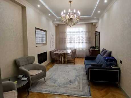4-room apartment, 149 m², Əhmədli: 356 000 ₼ 2