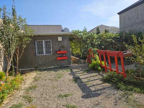 2 otaqlı həyət evi, 40 m², Saray: 68 000 ₼ 2