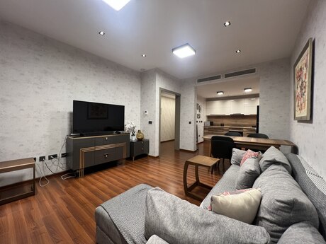 2-room apartment for rent, 80 m², Port Baku Residence: 2 500 ₼/mo 3