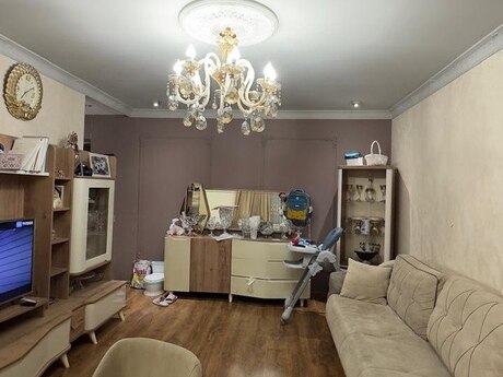 Kirayə 2 otaqlı mənzil, 70 m², Neftçilər: 800 ₼/ay 3