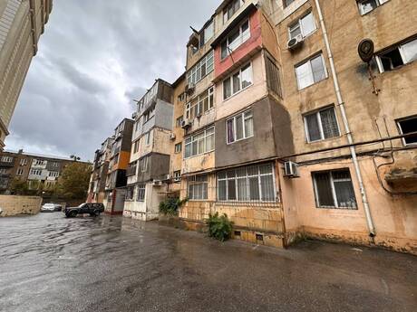 Объявление №6479658 - Баку, м. Низами, 3-комн., 75 м², 1/5 этаж