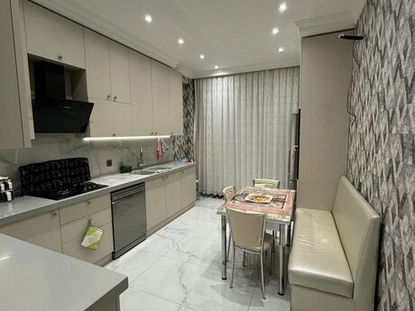 4-room apartment, 200 m², Ağ şəhər: 515 000 ₼ 2