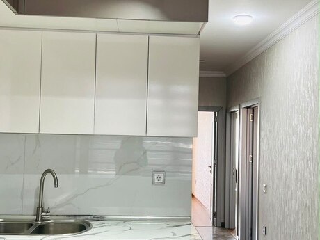 3-room apartment for rent, 90 m², Nəsimi: 730 ₼/mo 3