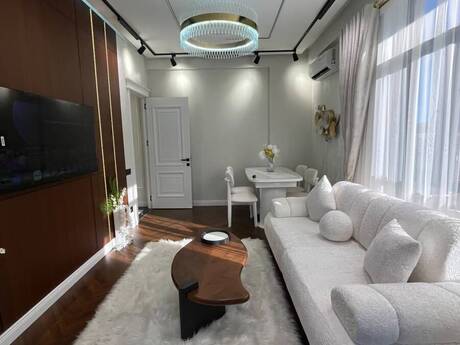 3 otaqlı mənzil, 95 m², Nərimanov: 395 000 ₼ 2
