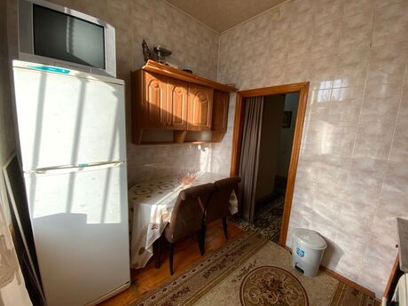 Kirayə 3 otaqlı mənzil, 90 m², Qara Qarayev: 220 000 ₼/ay 2