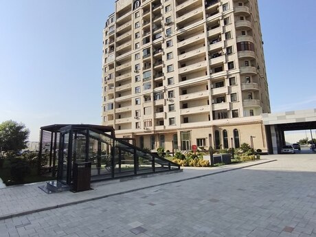 Elan №6477579 - Bakı, Koroğlu m., 4 otaqlı, 178 m², 12/13 mərtəbə