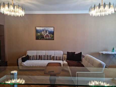 4-комнатная квартира, 158 м², Nizami: 500 000 ₼ 2