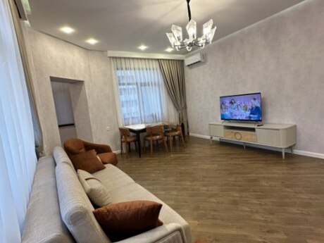 Kirayə 2 otaqlı mənzil, 95 m², Şah İsmayıl Xətai: 1 350 ₼/ay 2