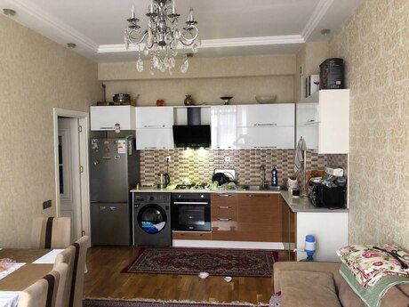 3 rooms · 85 m² · floor 2/17, Azadlıq Prospekti