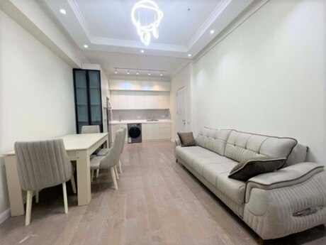 Elan №6479809 - Bakı, Yasamal r., 2 otaqlı, 52 m², 7/14 mərtəbə
