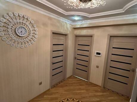 Продаётся 3-комнатная квартира в новостройке, İnşaatçılar, 95 м², 215 000 AZN, фото 5 / 12