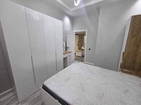 3-room apartment for rent, 73 m², Yeni Günəşli: 750 ₼/mo 3