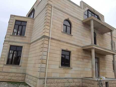 9 otaqlı həyət evi, 350 m², Şüvəlan: 550 000 ₼ 2