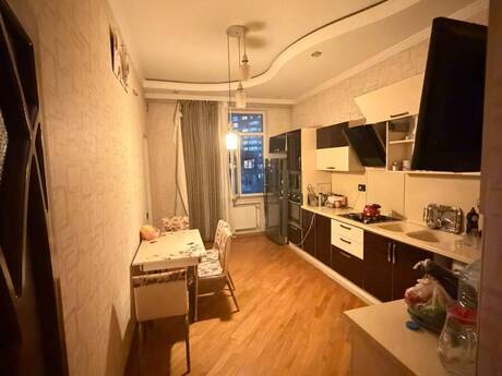 2-room apartment for rent, 100 m², Azadlıq Prospekti: 800 ₼/mo 4