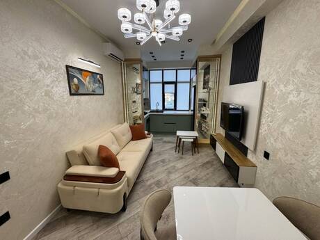 Kirayə 2 otaqlı mənzil, 50 m², Qara Qarayev: 800 ₼/ay 2