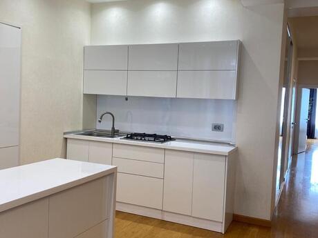 Kirayə 3 otaqlı mənzil, 120 m², 8 Noyabr: 1 500 ₼/ay 3