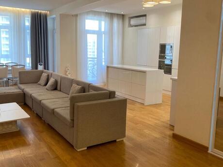 Kirayə 3 otaqlı mənzil, 120 m², 8 Noyabr: 1 500 ₼/ay 2