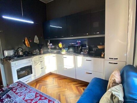 3 otaqlı mənzil, 85 m², Elmlər Akademiyası: 250 000 ₼ 3