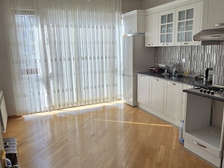 2-room apartment for rent, 95 m², Şah İsmayıl Xətai: 1 500 ₼/mo 2