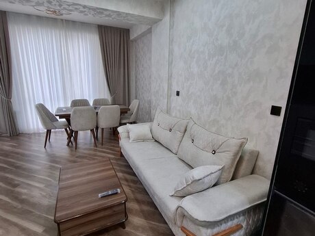 Kirayə 2 otaqlı mənzil, 93 m², Nəriman Nərimanov: 1 200 ₼/ay 2