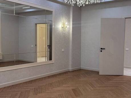 4-комнатная квартира, 185 м², Elmlər Akademiyası: 760 000 ₼ 2