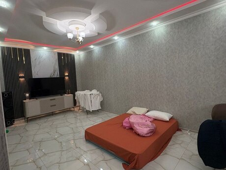 4 otaqlı həyət evi, 200 m², Şüvəlan: 179 000 ₼ 4