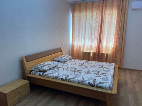 Elan №6480172 - Bakı, Şah İsmayıl Xətai m., 3 otaqlı, 130 m², 12/17 mərtəbə