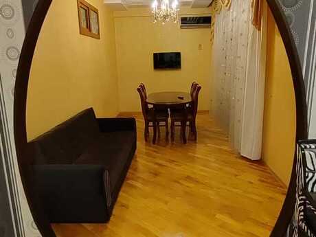 2-room apartment for rent, 64 m², Şah İsmayıl Xətai: 700 ₼/mo 2