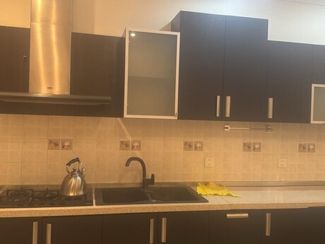 Объявление №6480178 - Баку, Насиминский  р., 3-комн., 120 м², 4/16 этаж
