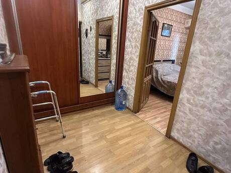 2-room apartment, 65 m², 8 Noyabr: 240 000 ₼ 2