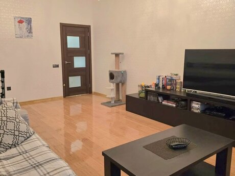 3-комнатная квартира, 110 м², Qara Qarayev: 320 000 ₼ 4