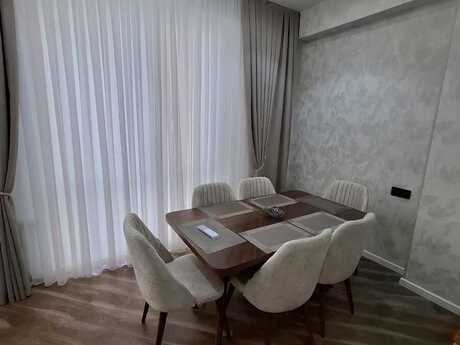 Kirayə 2 otaqlı mənzil, 93 m², Zümrüd Residence: 1 200 ₼/ay 3