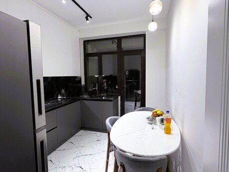 Crystal Residence kompleksində 3 otaqlı yeni tikili mənzil satılır, 110 m², 235 000 AZN, şəkil 4 / 11