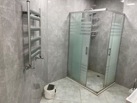 Kirayə 2 otaqlı mənzil, 100 m², Gənclik: 1 000 ₼/ay 4